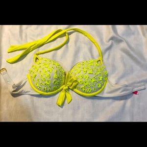 Victoria’s Secret padded push up bikini (34C)